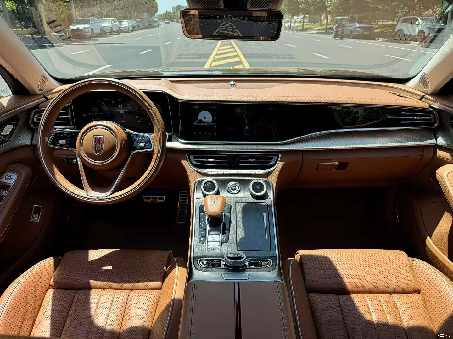 Hongqi H9, 2022 все фото