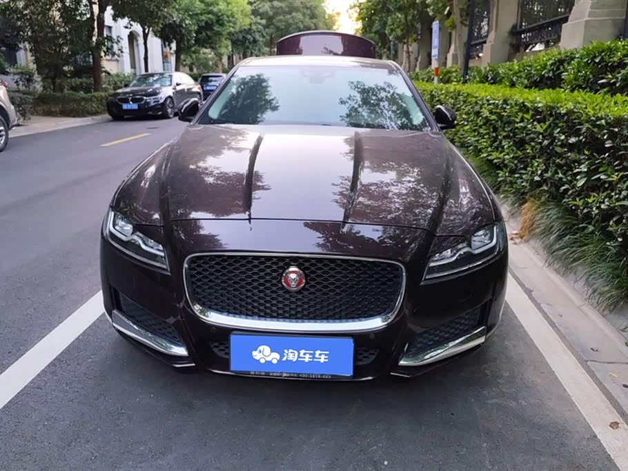 Jaguar XFL