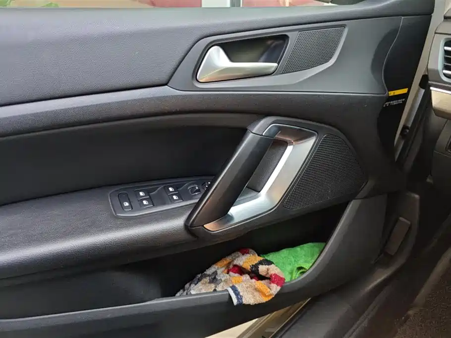 Peugeot 408 Peugeot 408
