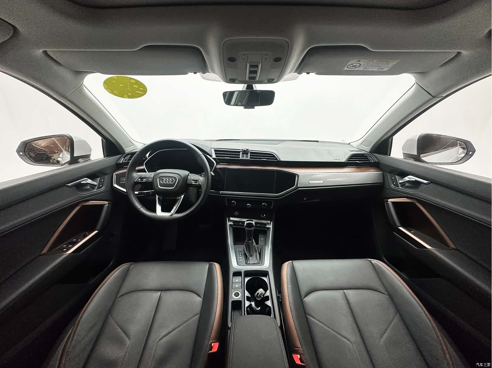 Audi Q3, 2021 25