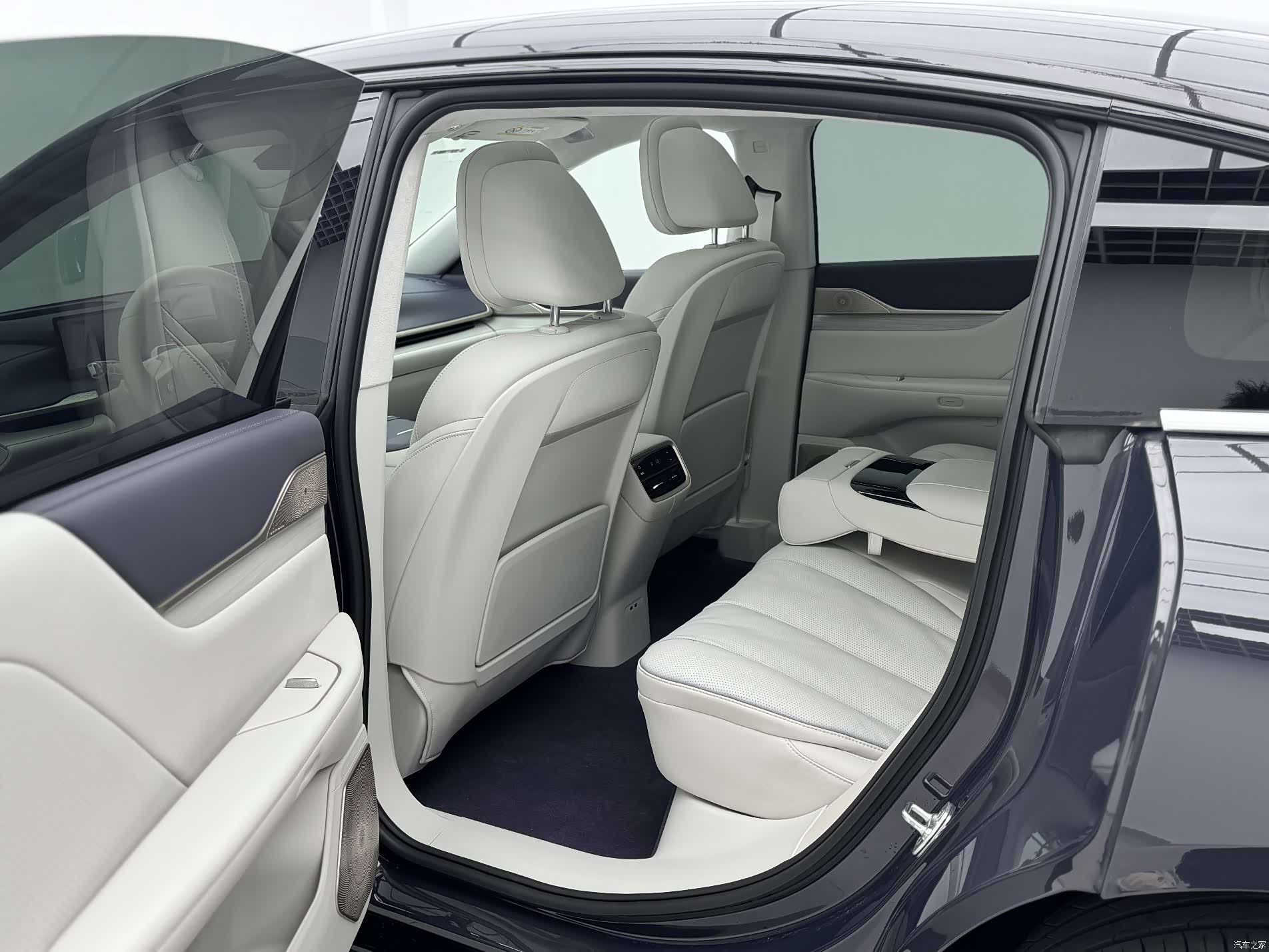 Buick L7, 2025 6