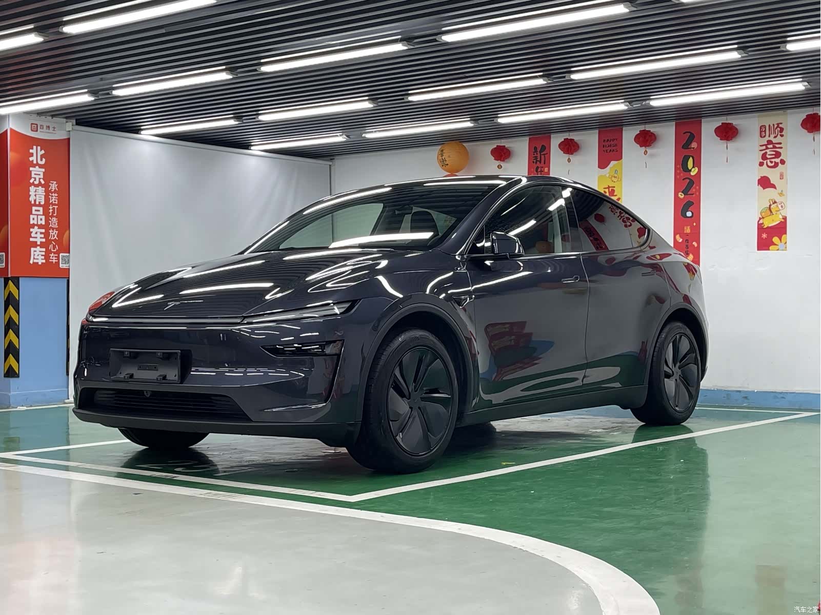 Tesla Model Y, 2025 1