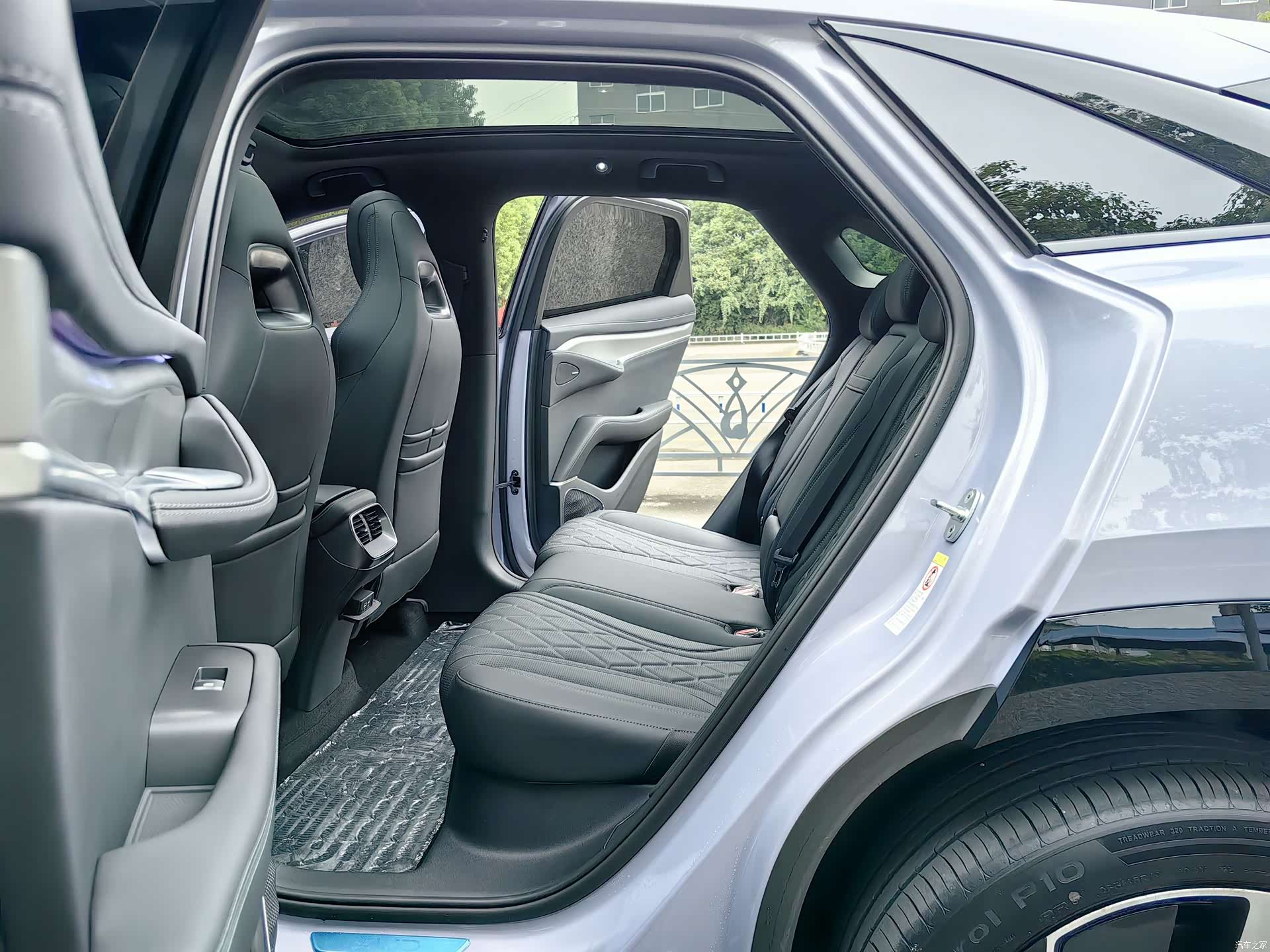BYD HiAce, 2024 11