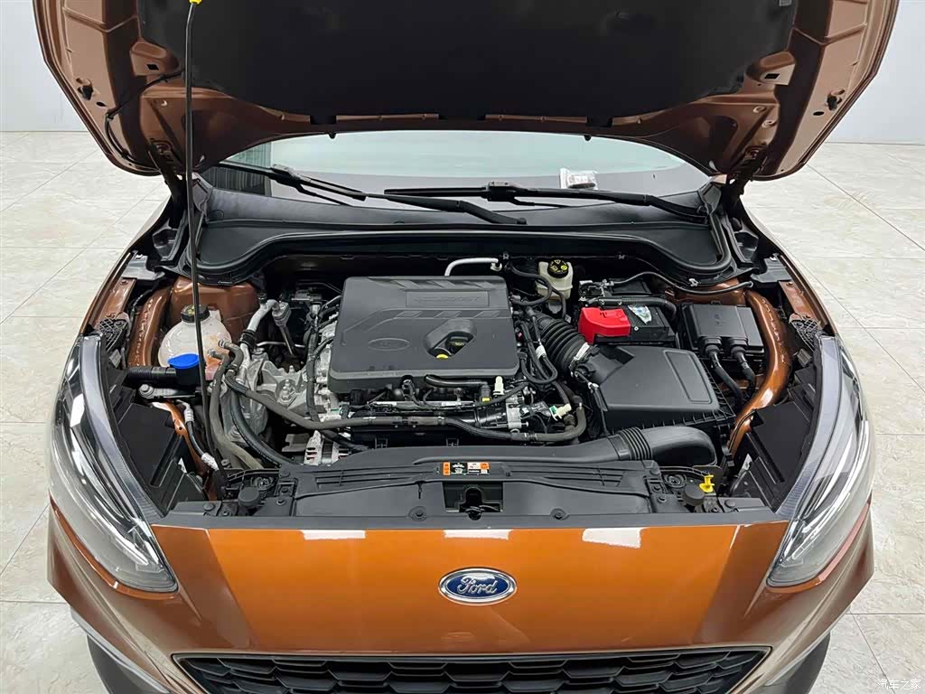 Ford Focus, 2021 20
