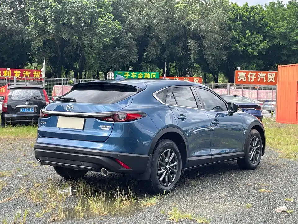 Mazda CX-4