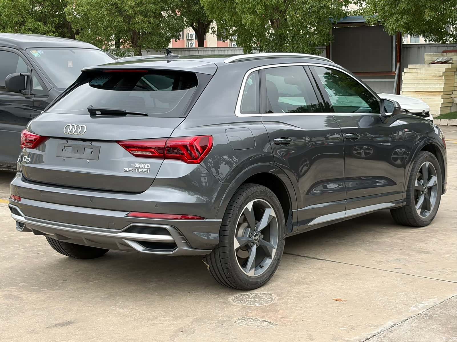 Audi Q3, 2023 все фото