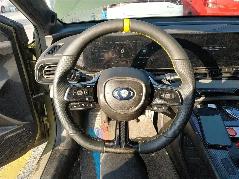 Trumpchi Shadow Leopard