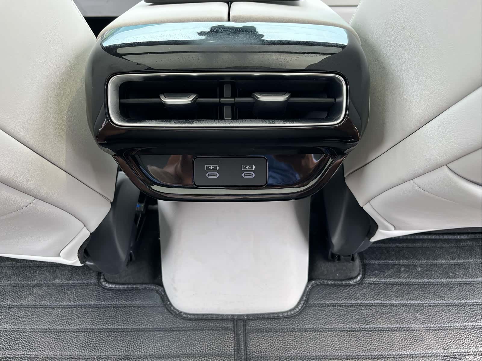 Honda P7, 2025 15