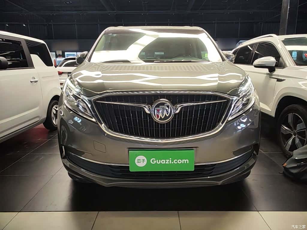 Buick GL8, 2019 3