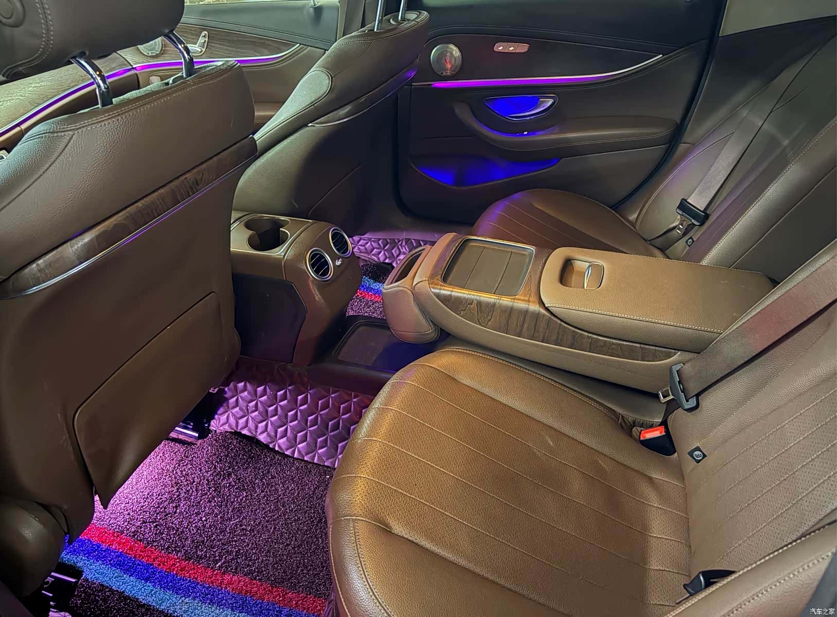Mercedes-Benz E-Class, 2019 10