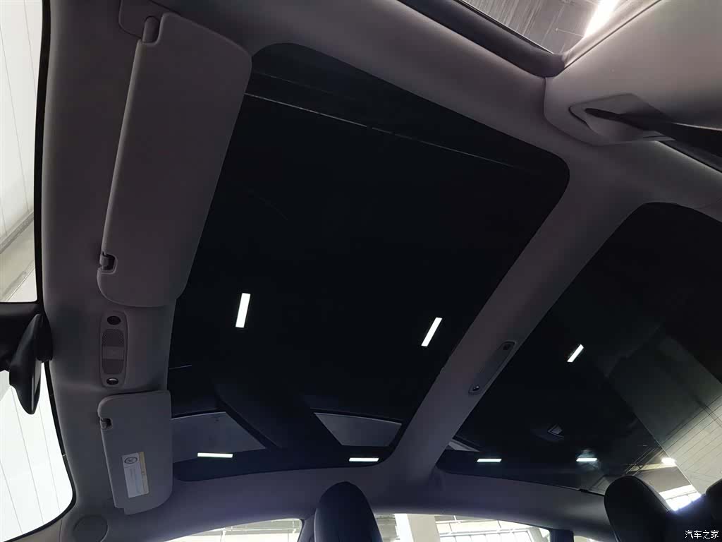 Tesla Model 3, 2020 14