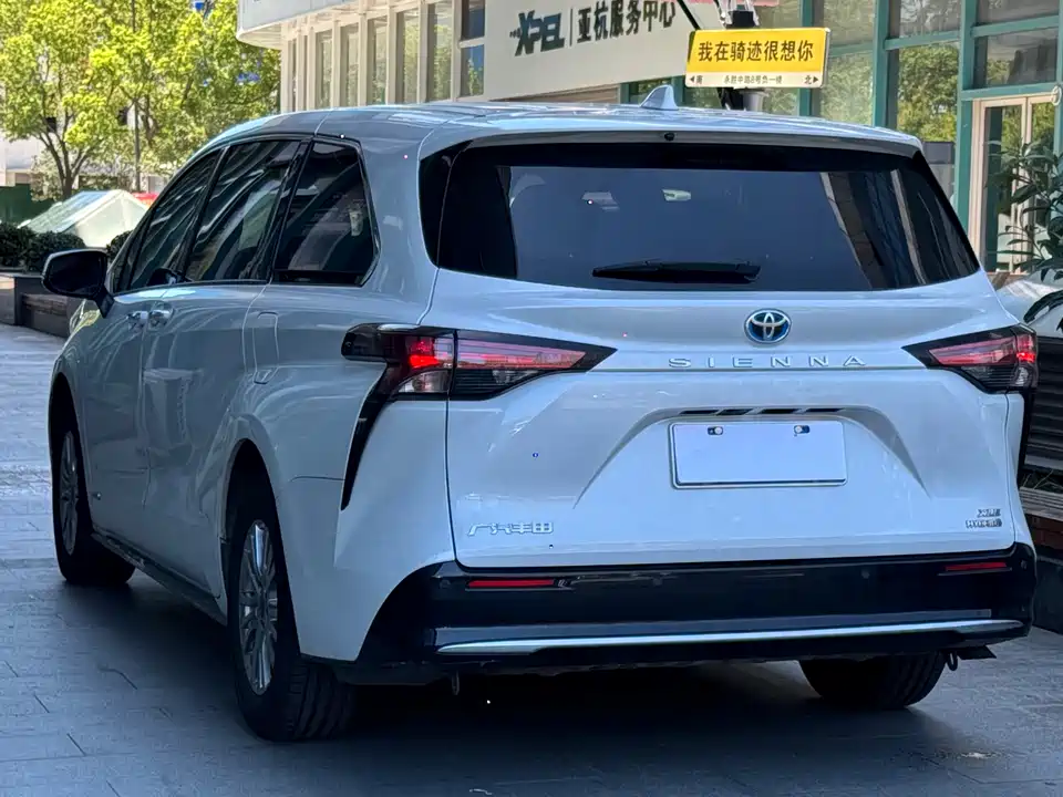 Toyota SIENNA