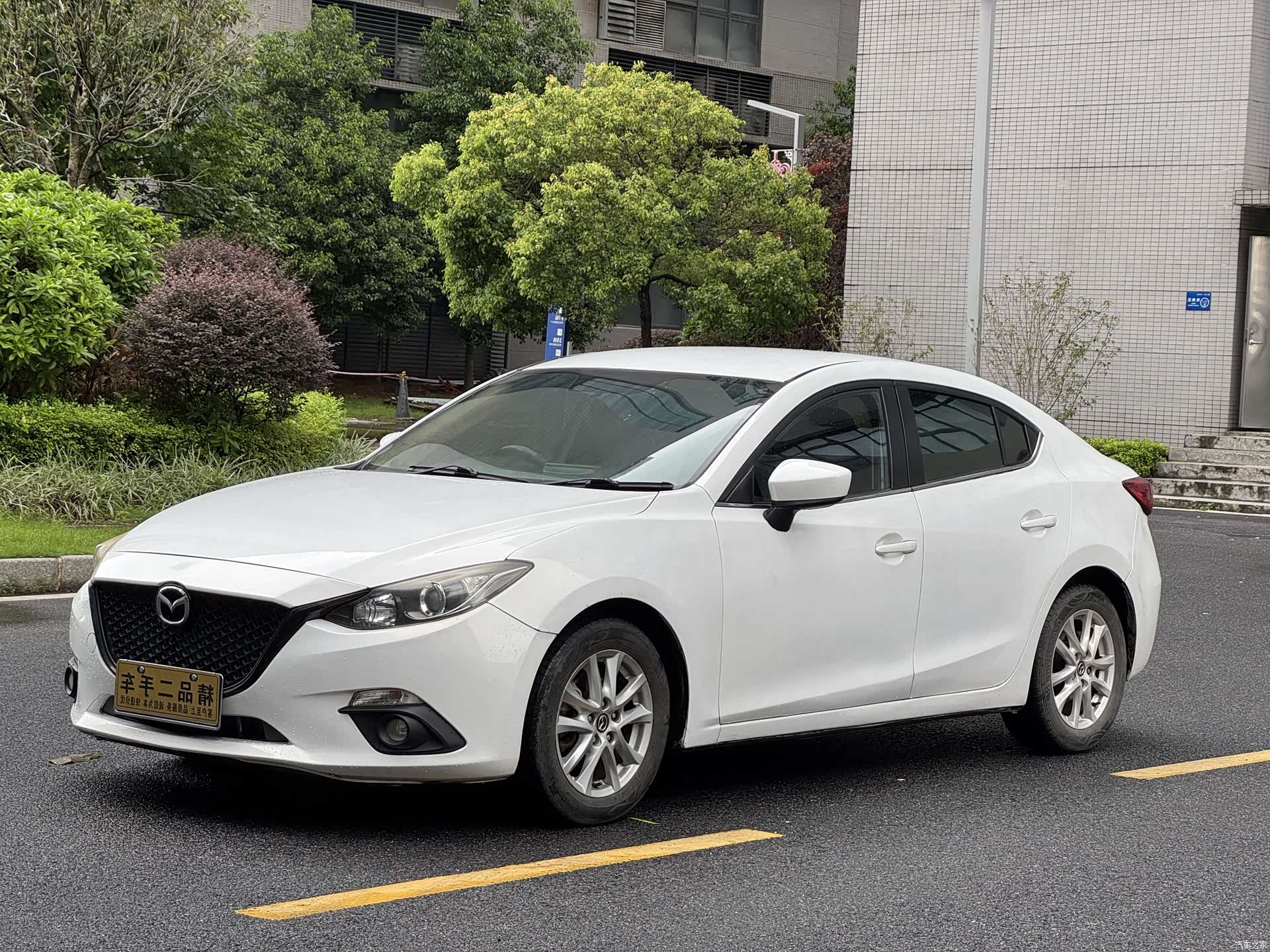 Mazda Mazda3, 2015 3