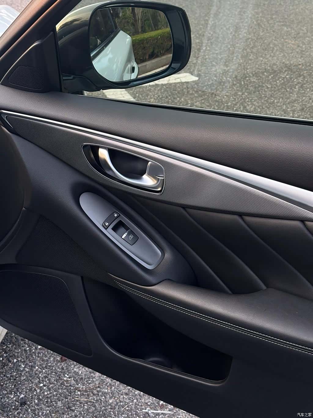 Infiniti Q50, 2016 3