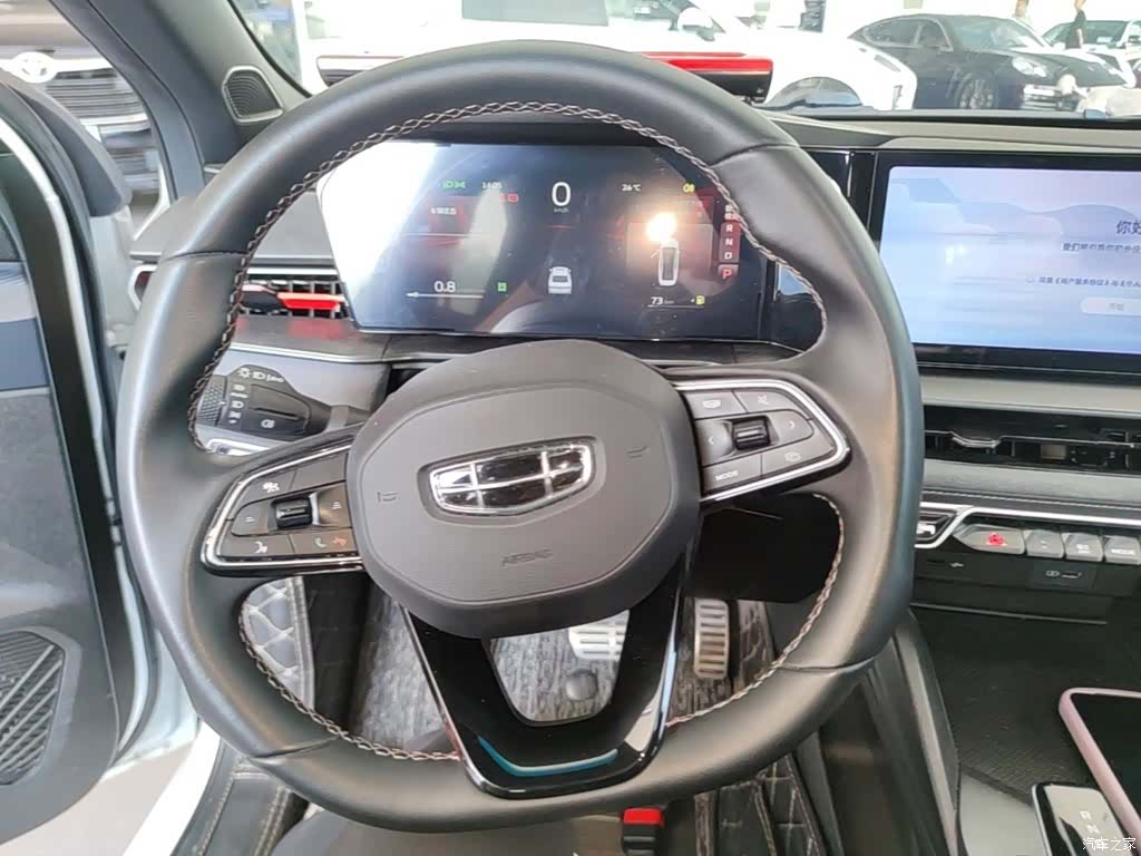 Geely Binray, 2022 7