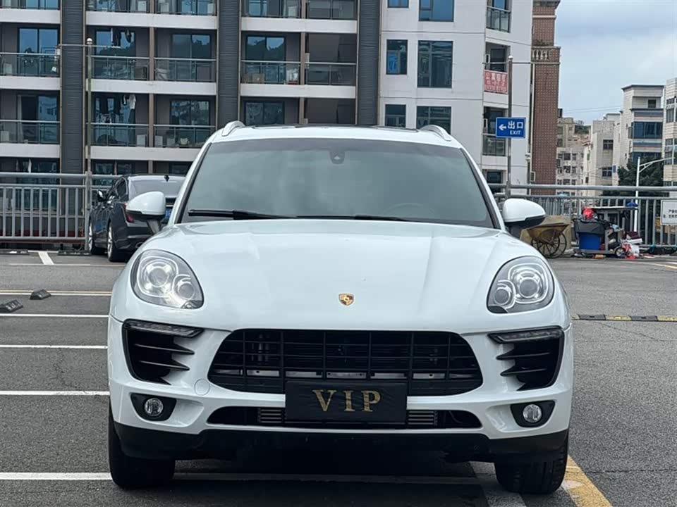 Porsche Macan Porsche Macan