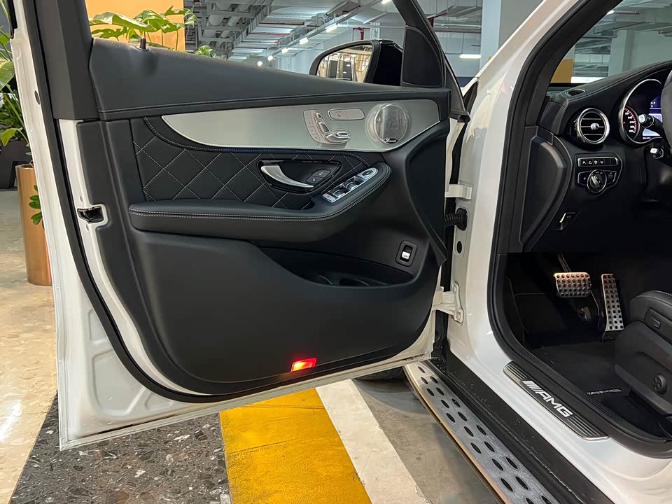 Mercedes-Benz GLC Coupe AMG