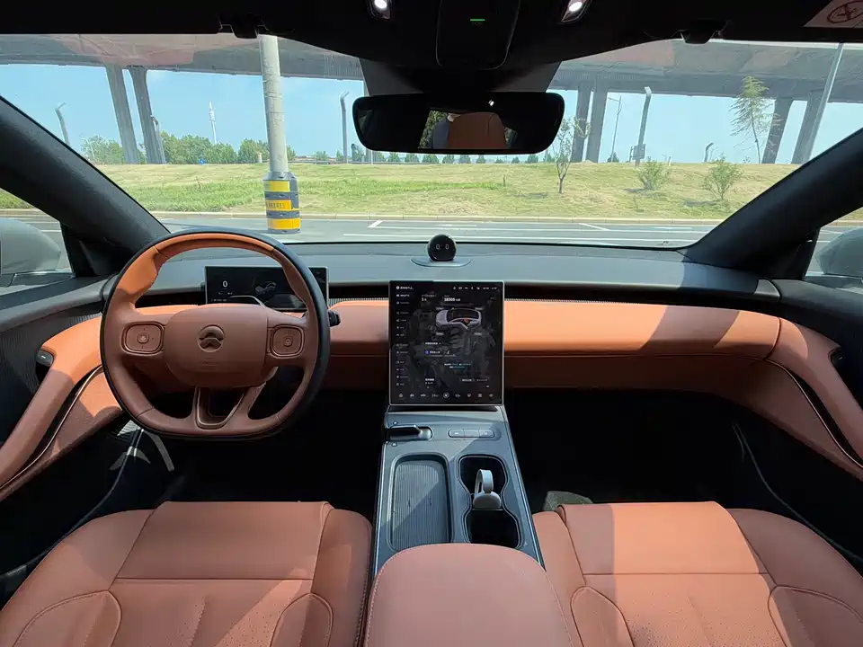 NIO ET5 NIO ET5