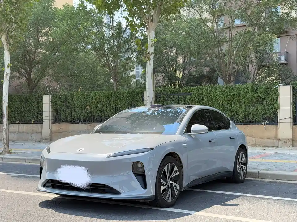 NIO ET5 NIO ET5