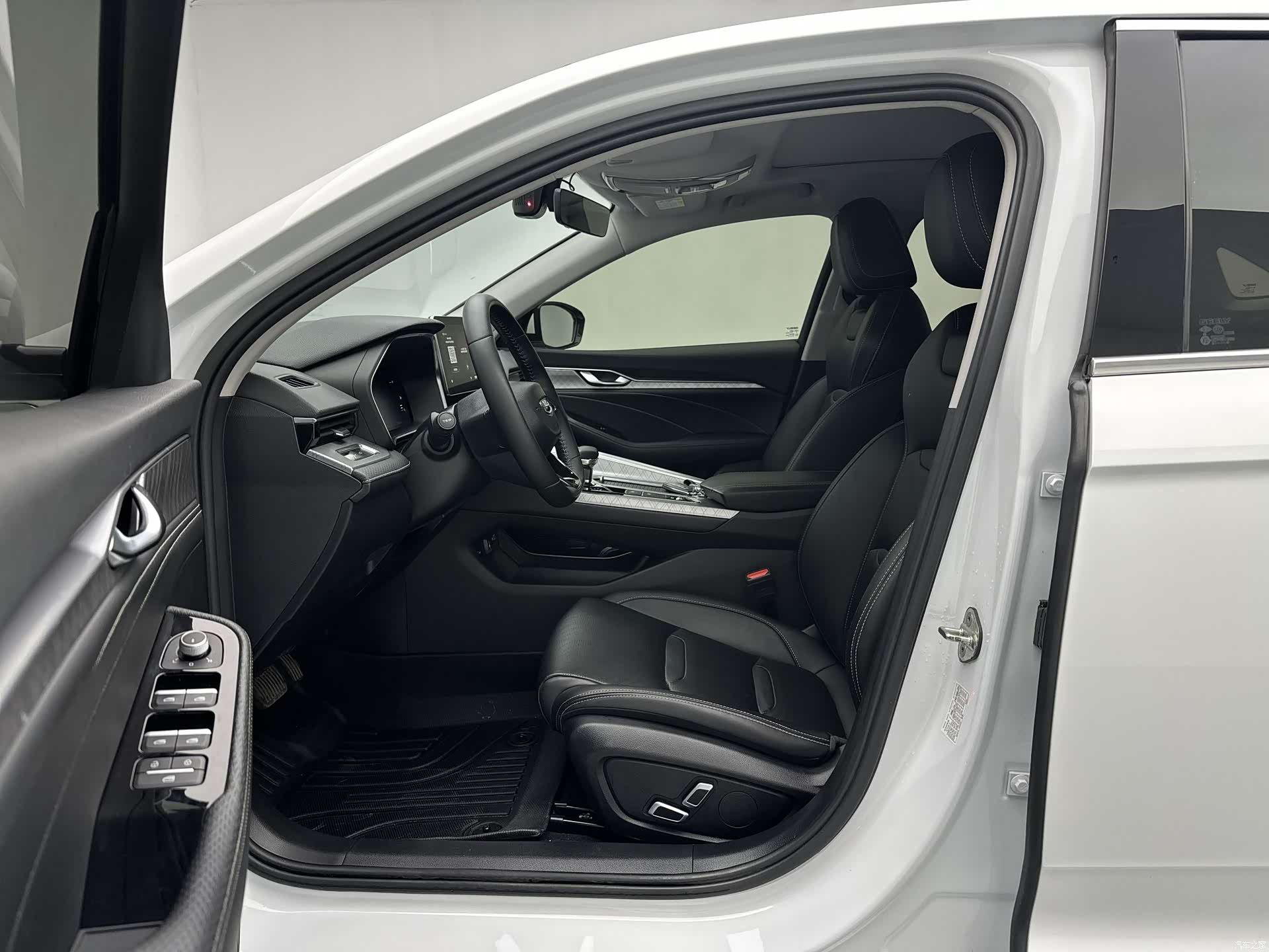 Geely Preface, 2021 14
