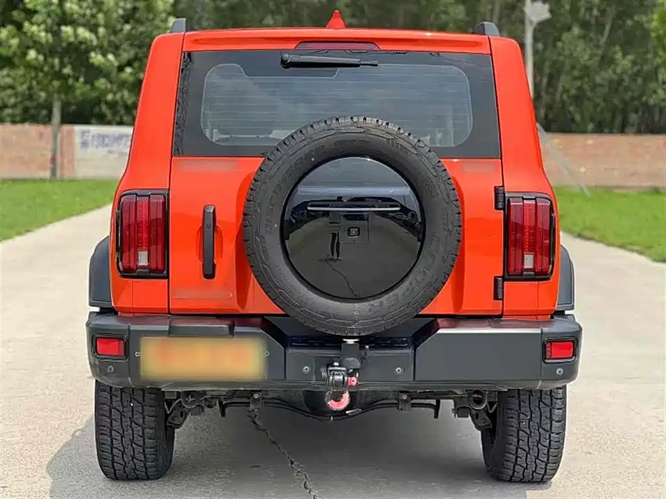 Tank 300