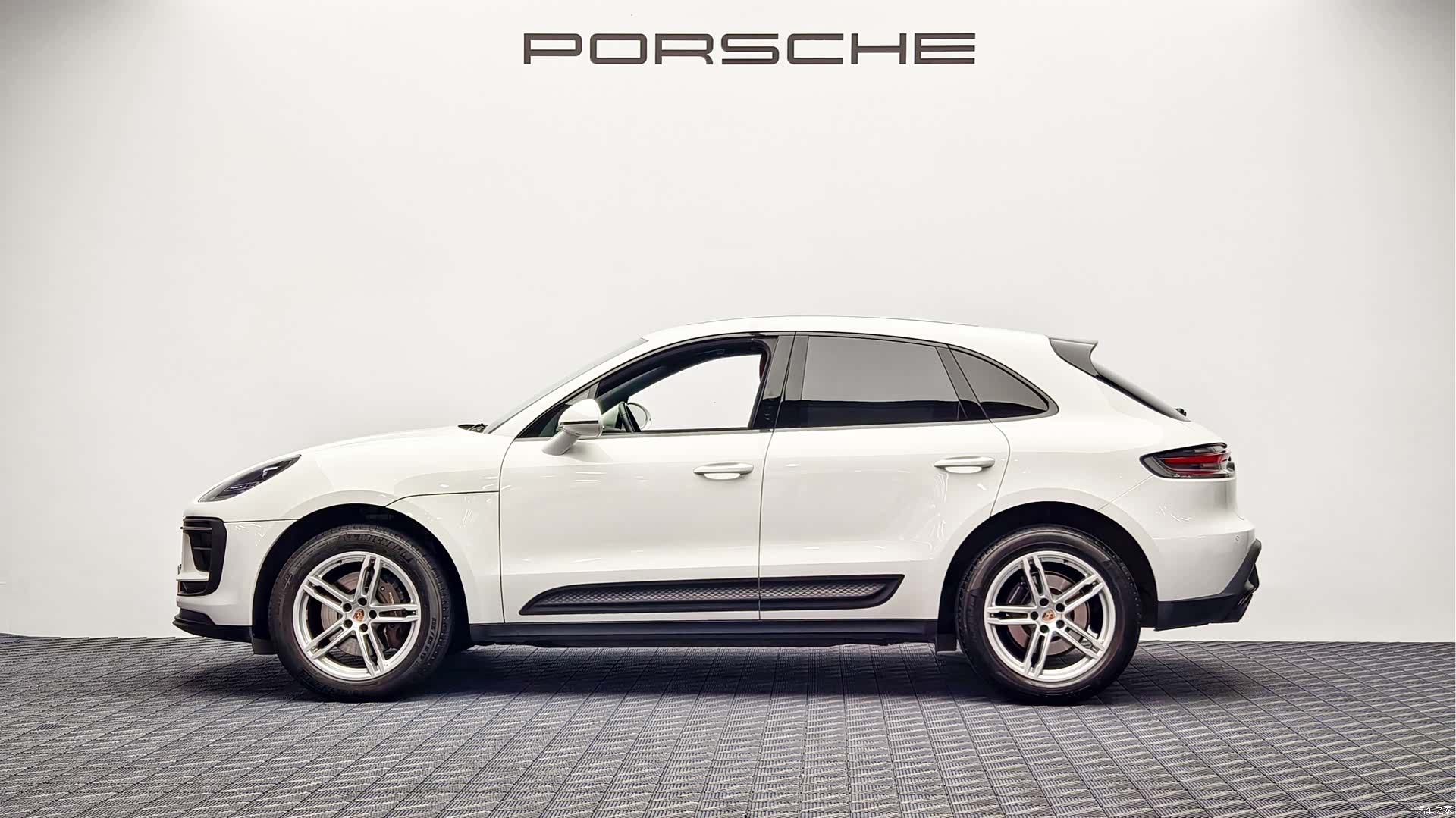 Porsche Macan, 2022 6