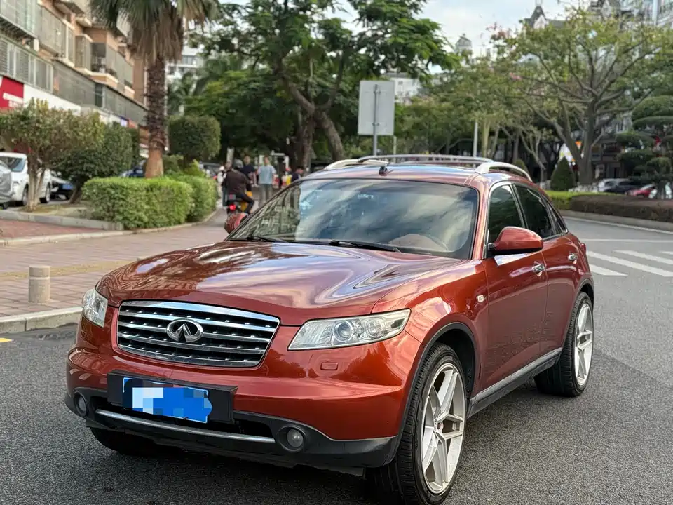 Infiniti FX