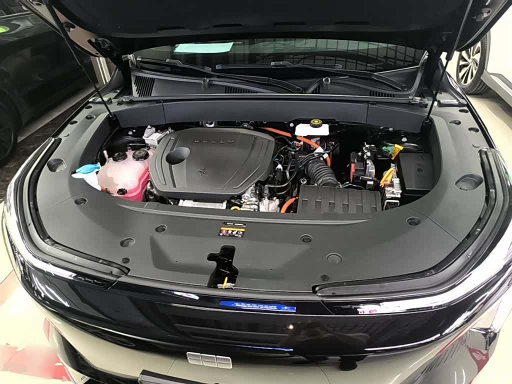 Geely Galaxy L7, 2024 20
