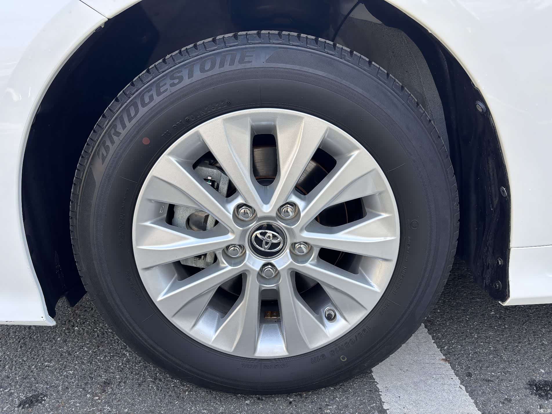 Toyota Corolla, 2023 15