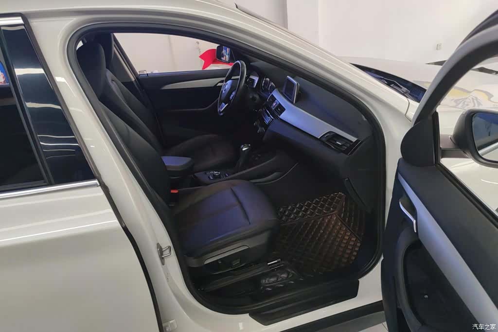 BMW X1, 2019 8