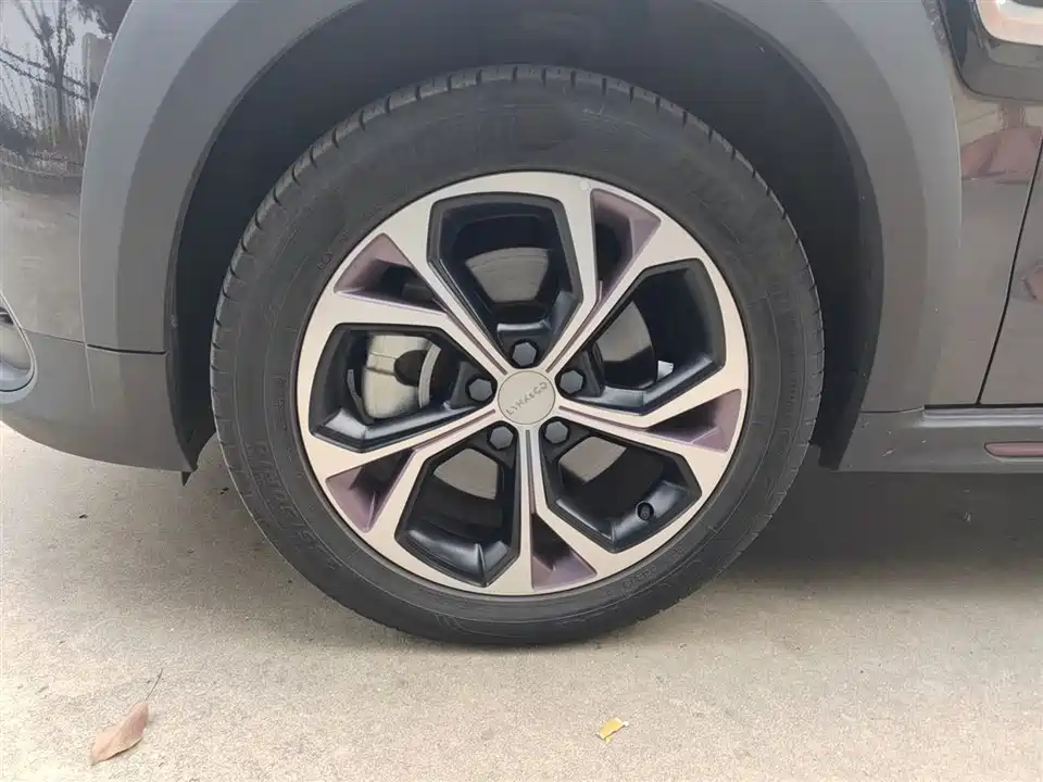 Lynk & Co 02 New energy