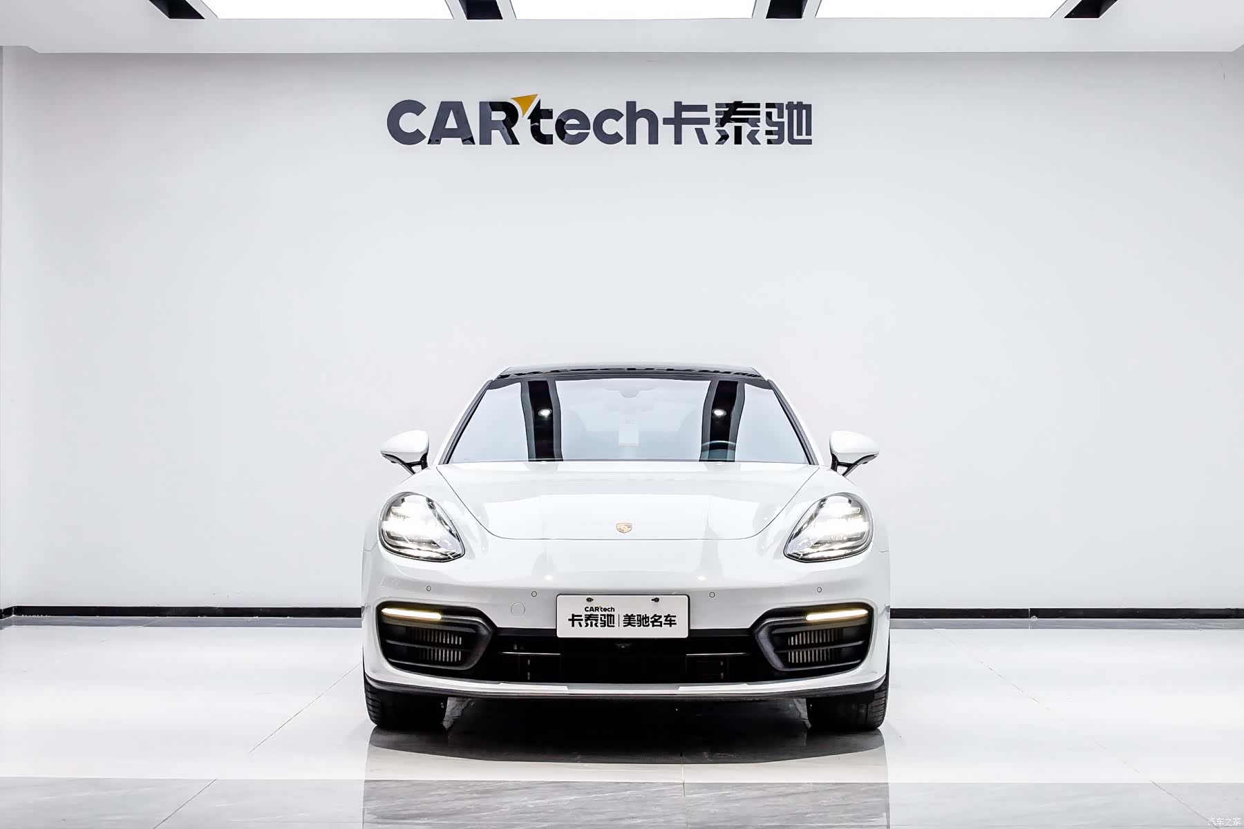 Porsche Panamera, 2023 9