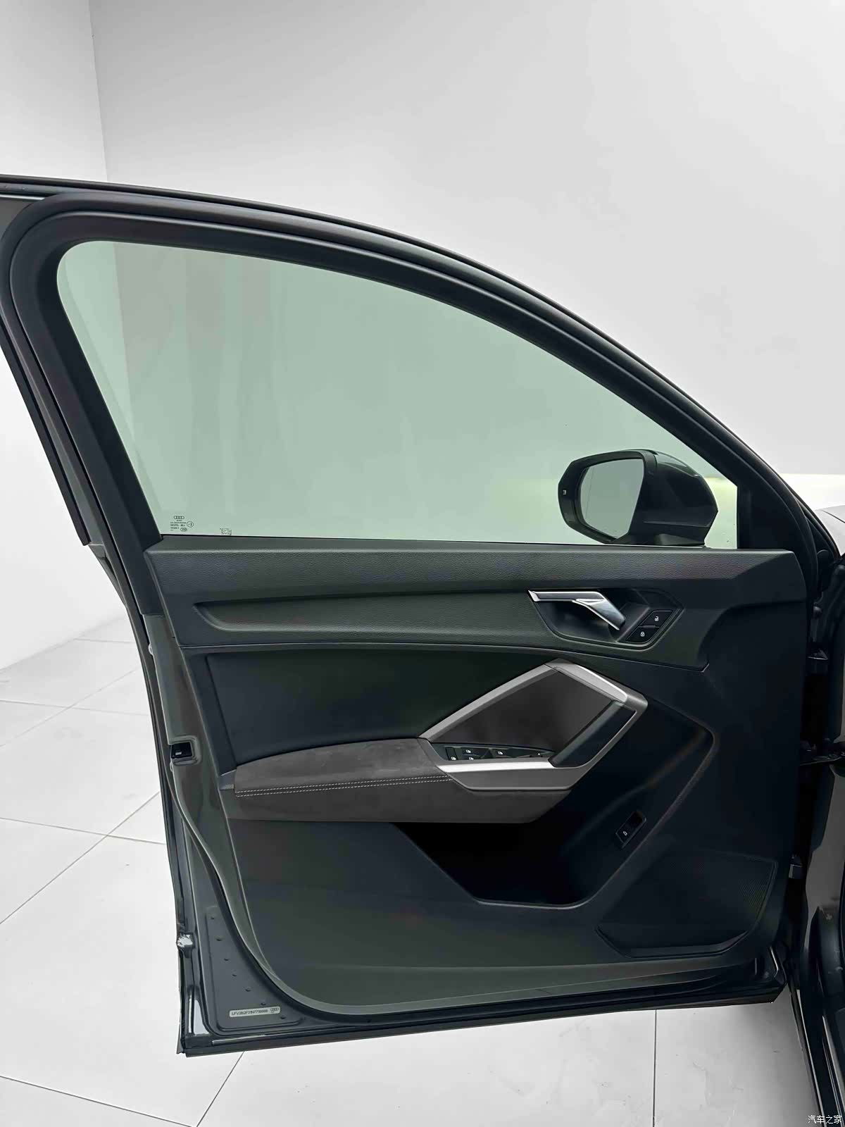 Audi Q3, 2022 14
