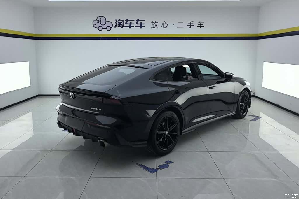 Changan UNI-V, 2022 3