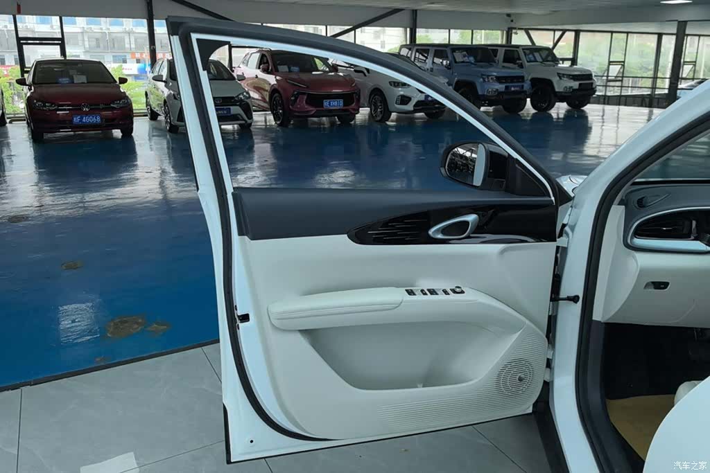 Geely Xingyuan, 2025 7