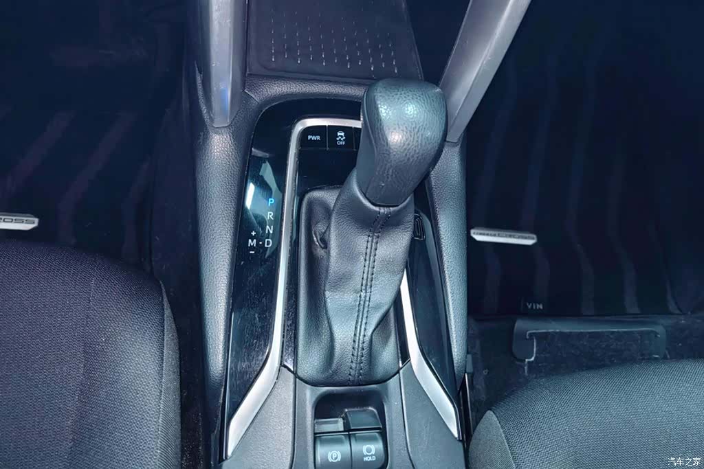 Toyota Corolla, 2025 16