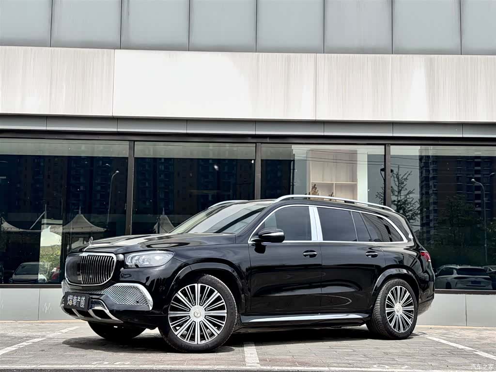 Maybach GLS, 2021 1