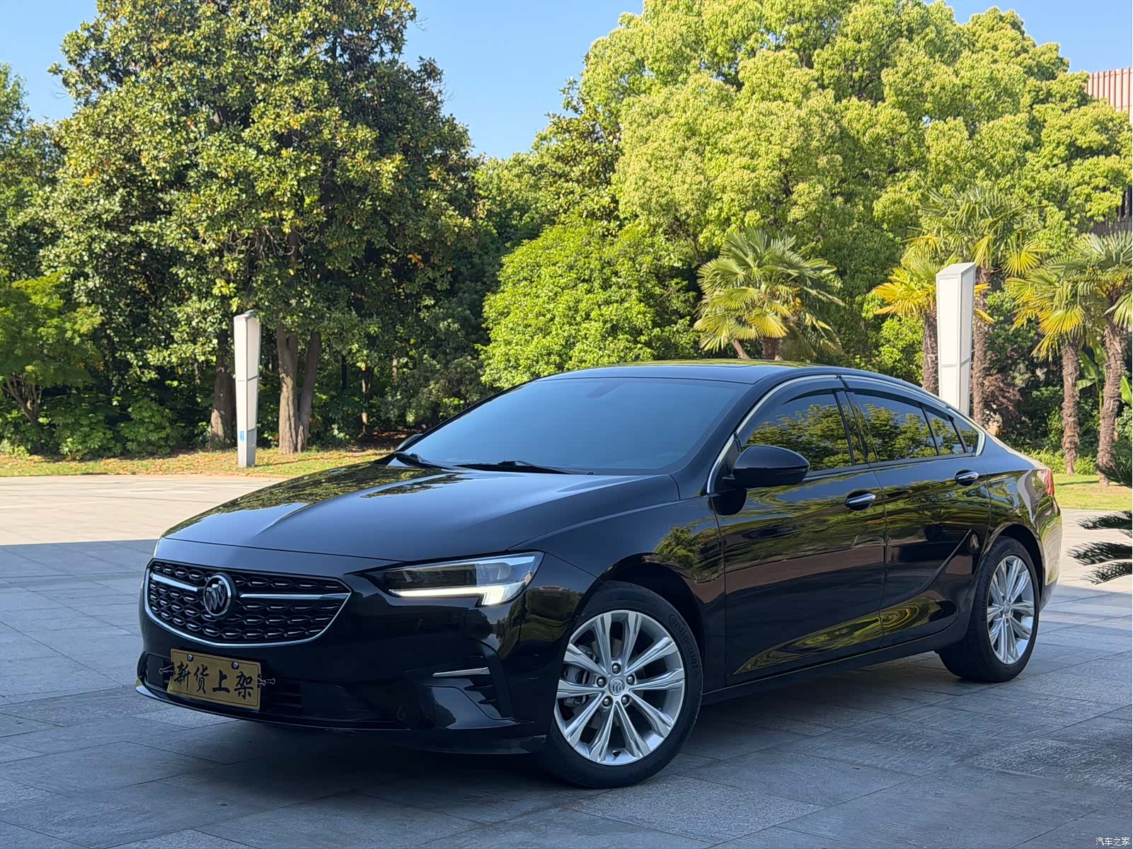 Buick Regal, 2023 1