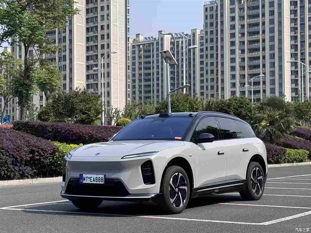 NIO ES6, 2025 1