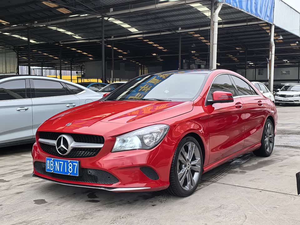 Mercedes-Benz CLA