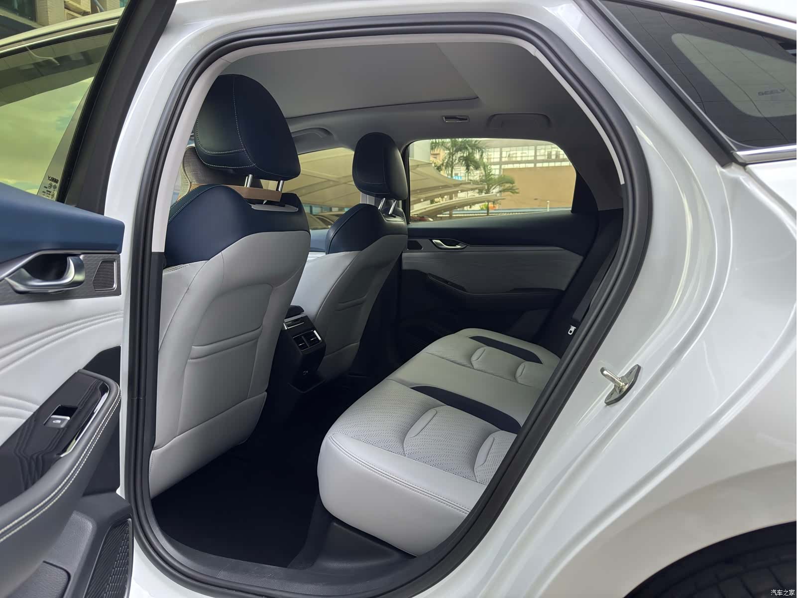 Geely Preface, 2021 8