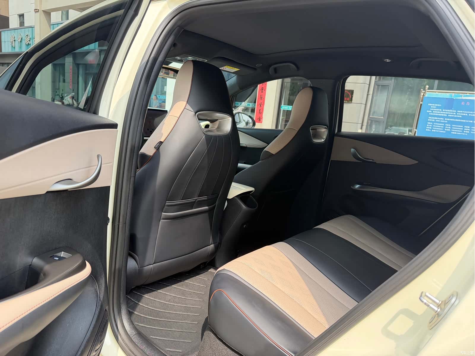 BYD Dolphin, 2024 все фото