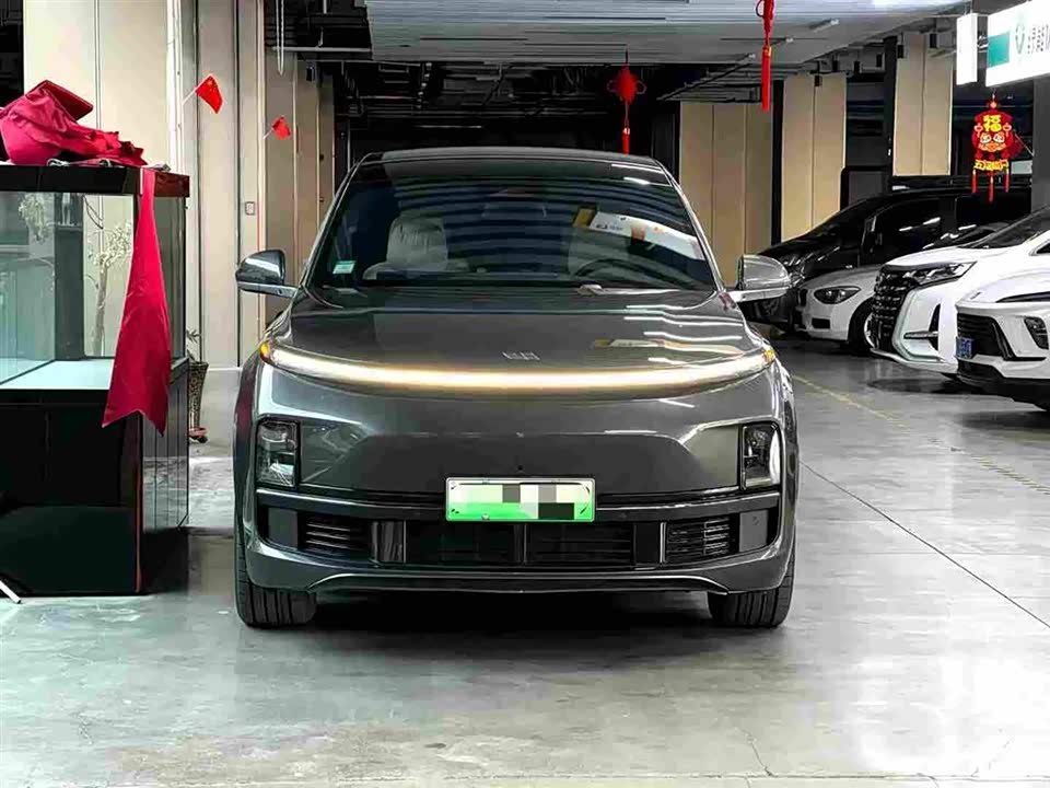 Li Auto Ideal L8