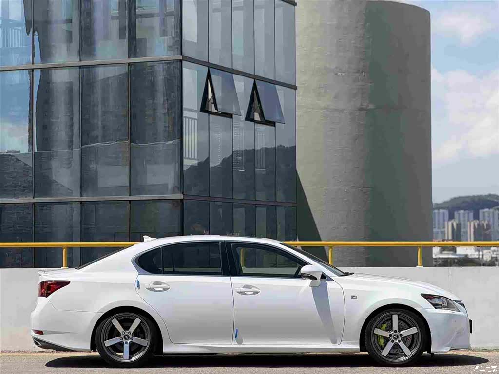 Lexus GS, 2015 9
