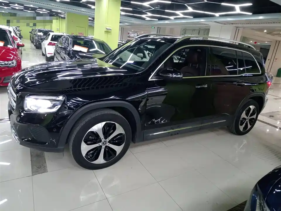 Mercedes-Benz GLB