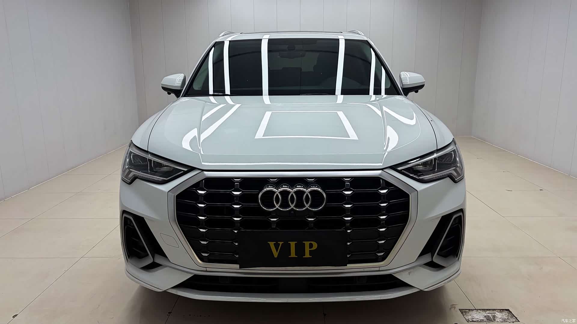 Audi Q3, 2022 2
