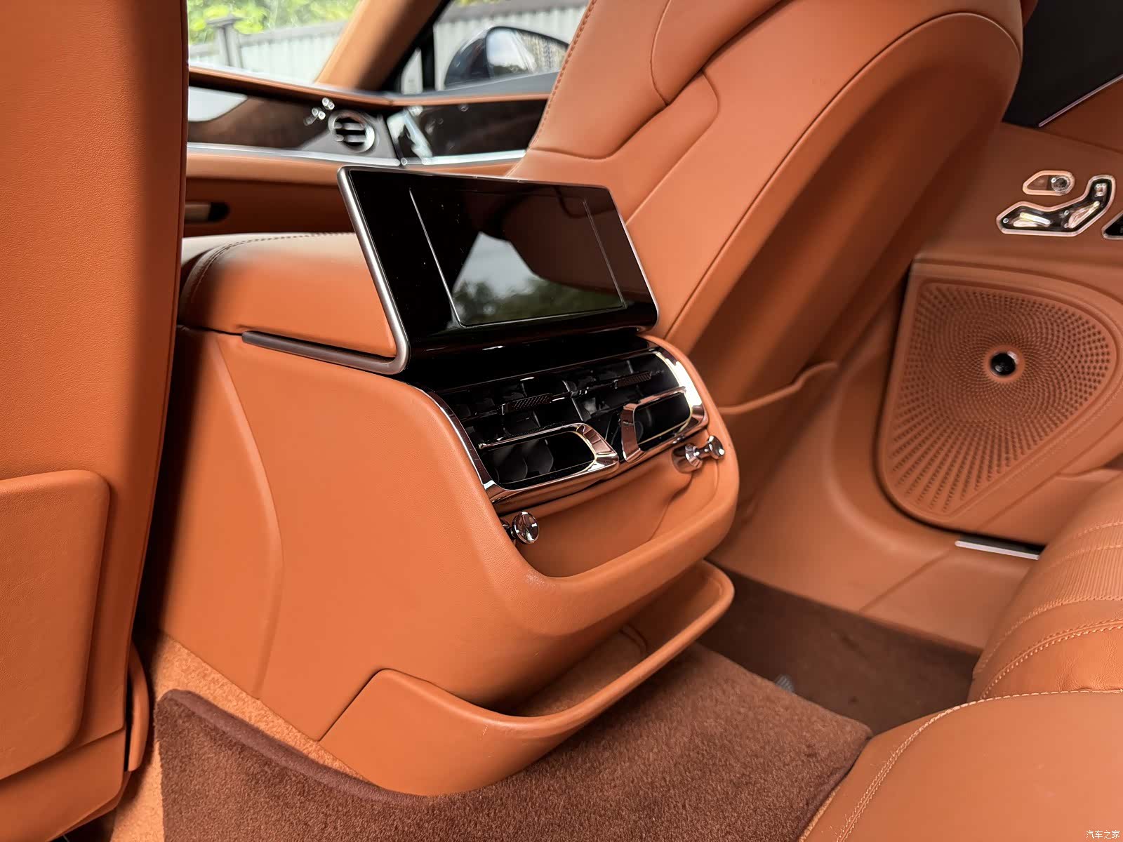 Bentley Flying Spur, 2021 26