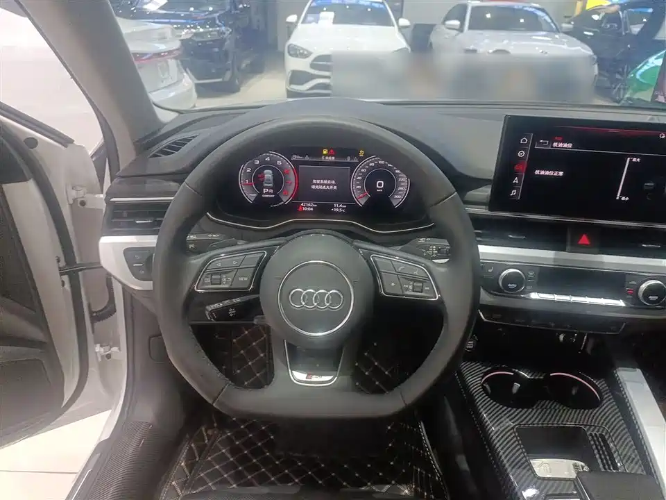 Audi A4L
