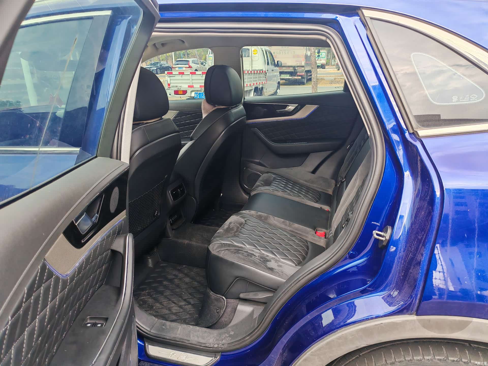 Hongqi HS5, 2019 10