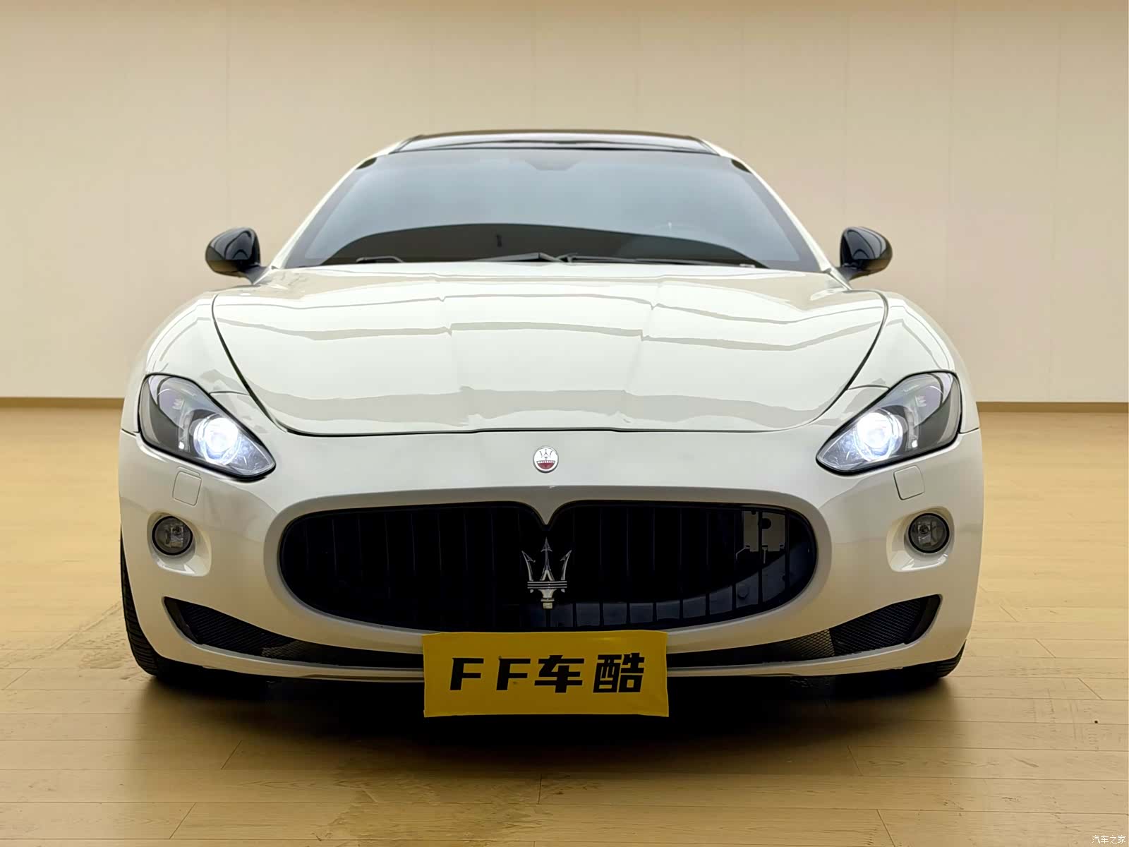 Maserati GranTurismo, 2012 3